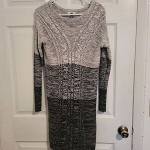 ‎Old Navy woman's knit sweater dress